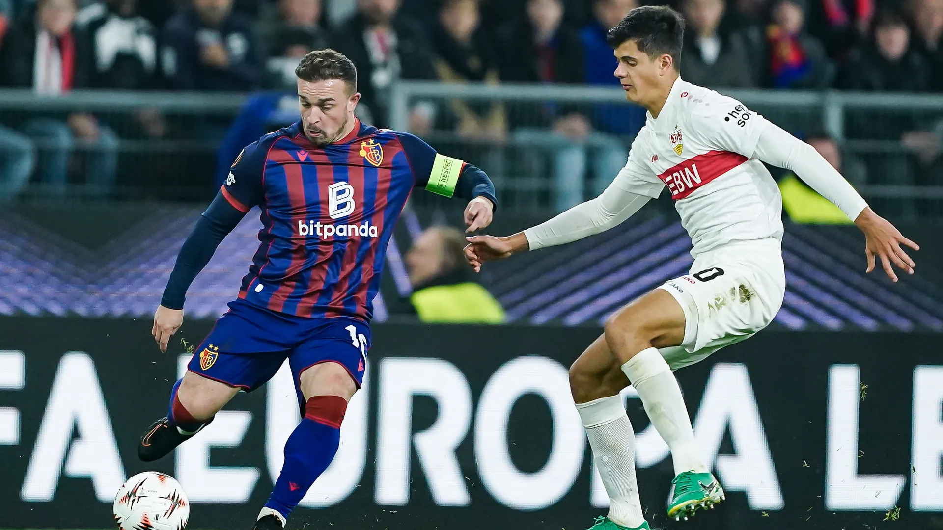 Cresciuto nelle giovanili del Real Madrid, in estate si è trasferito in Germania per crescere
