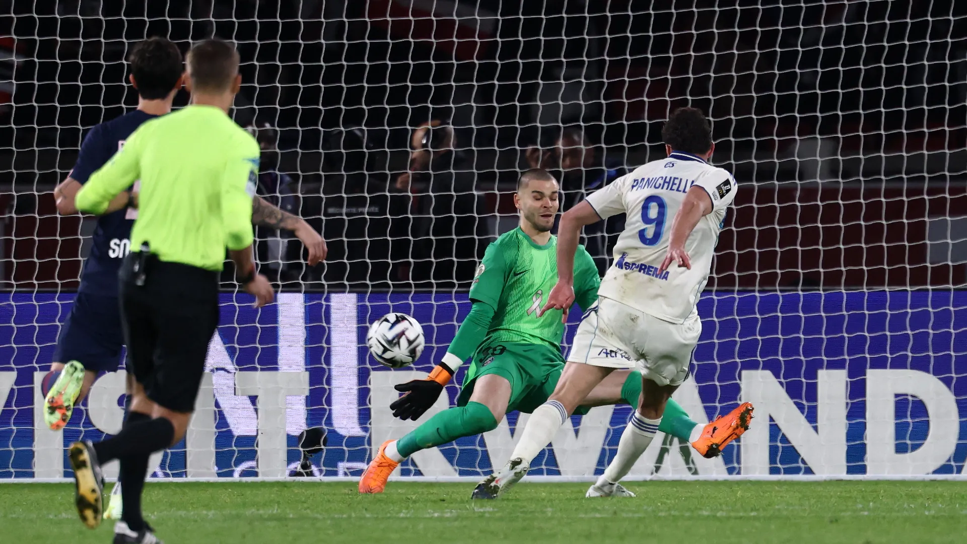 Il nuovo portiere dei campioni di Francia è stato molto criticato in questo inizio di stagione