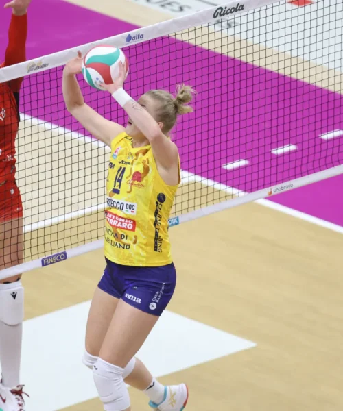 Conegliano rischia ancora con Busto Arsizio, Scandicci si avvicina