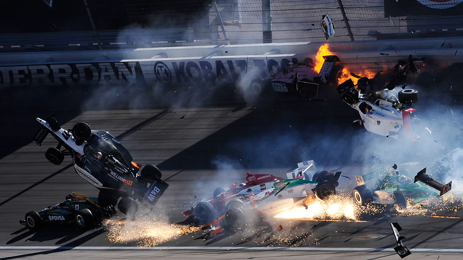 Dan Wheldon morì a causa delle gravi lesioni riportate
