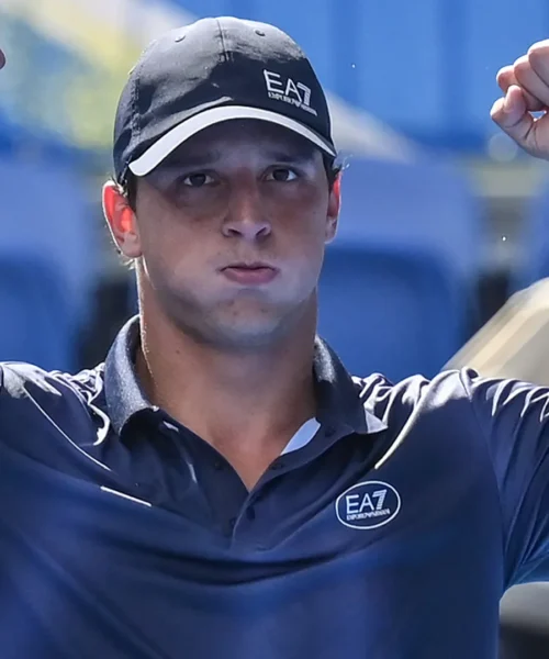 Masters 1000 Shanghai: Darderi ride, Arnaldi no