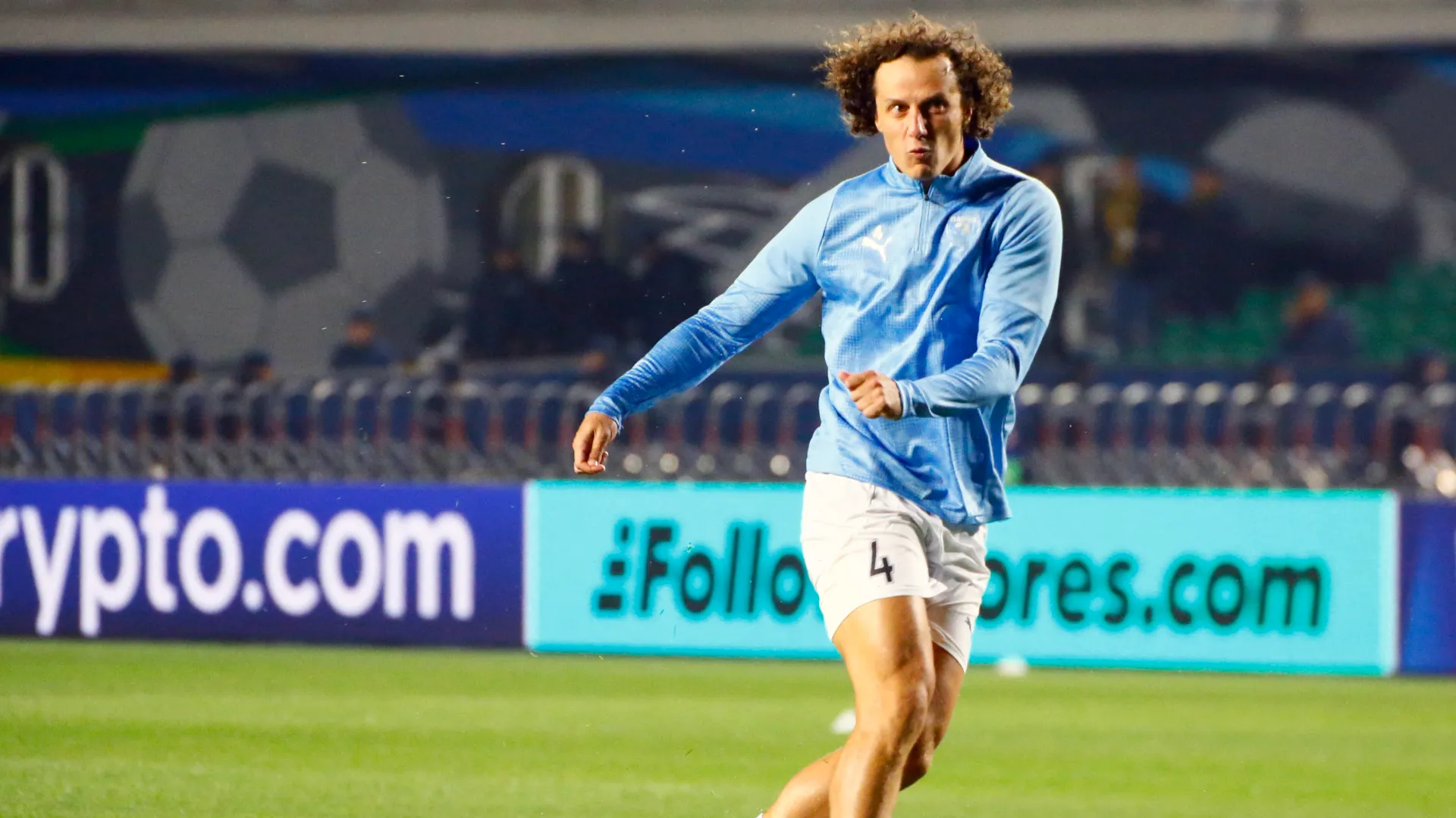 David Luiz a 38 anni ha vinto il premio di migliore in campo nella partita contro l'Olympiacos