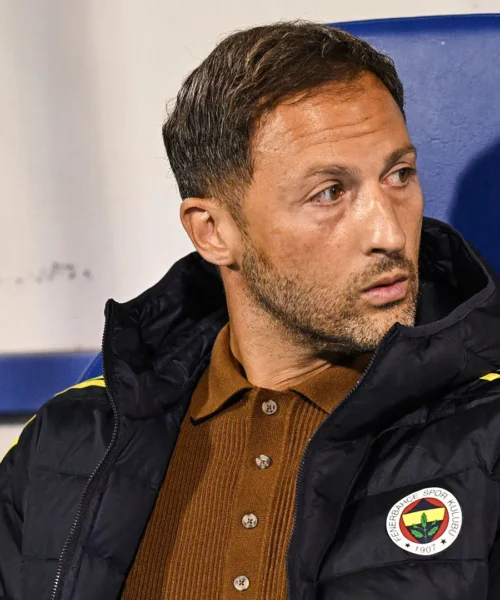 Domenico Tedesco chiede rinforzi: obiettivi da Bayern Monaco e Feyenoord. Foto