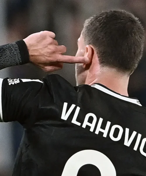 Mercato Juventus, Dusan Vlahovic non molla: il suo messaggio social ai bianconeri
