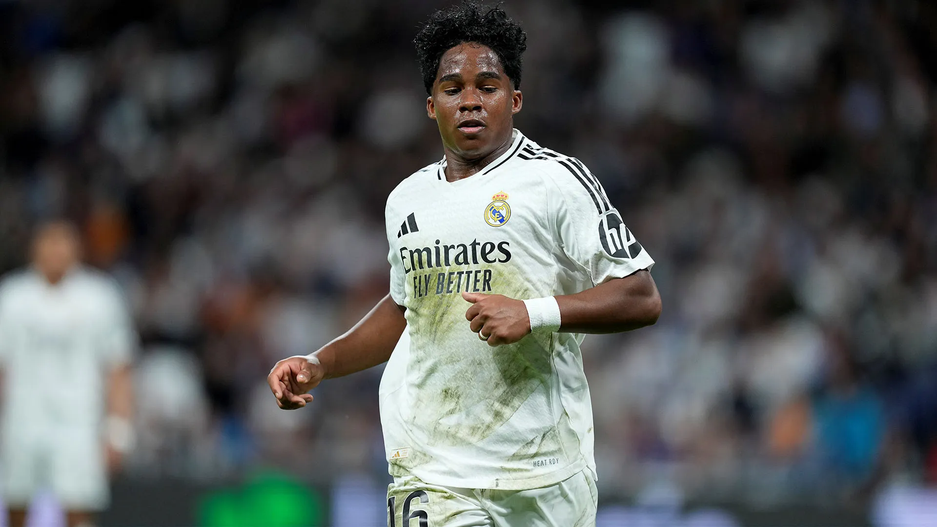 "Che problema ha Xabi con Endrick? Non lo capisco, è il futuro del Real Madrid" ha scritto un tifoso su X
