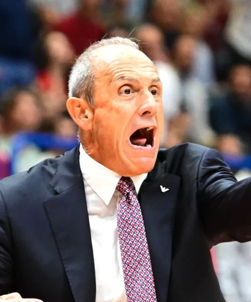 Milano cade con il Monaco, frecciata agli arbitri di Ettore Messina