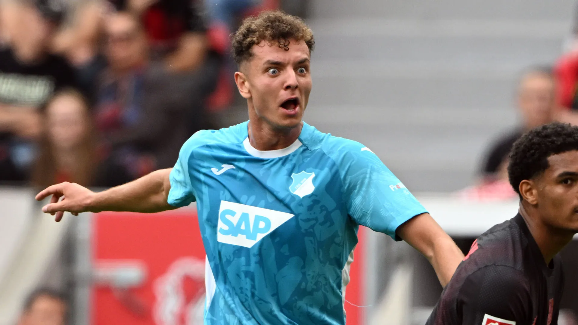 Oltre al Bayern Monaco, anche il Barcellona e alcuni club inglesi lo stanno monitorando
