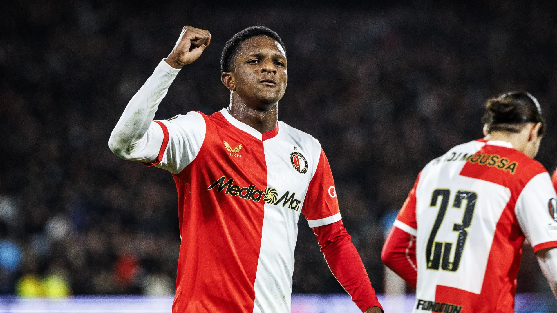 La società sta monitorando con grande interesse le prestazioni del talento di Amsterdam
