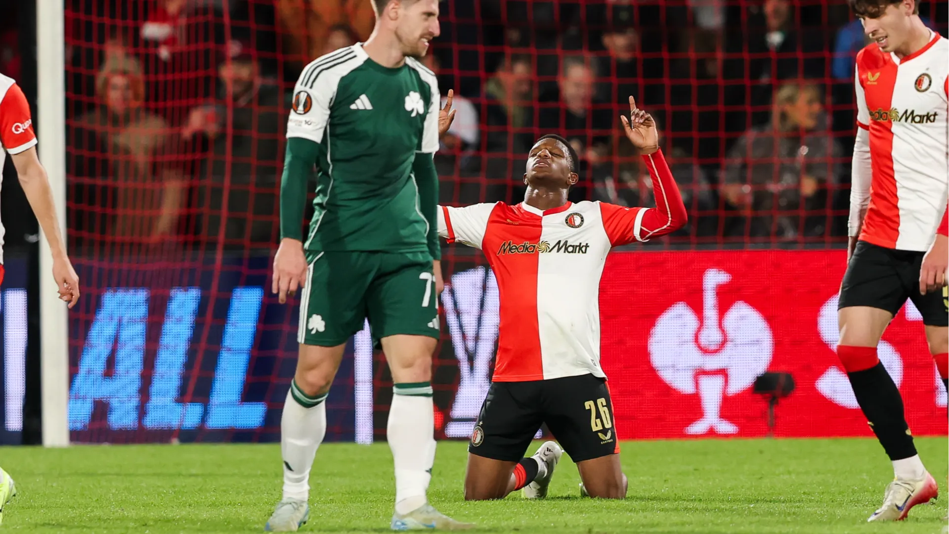 In 12 partite disputate ha messo a referto 1 gol e 2 assist
