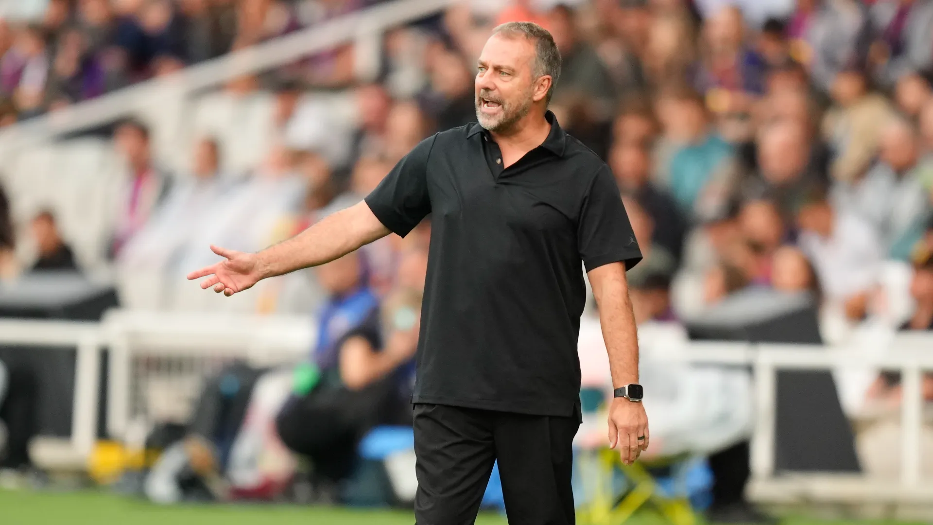 "Ci bucano come niente, possibile che in allenamento non si faccia qualcosa?" ha chiesto un tifoso su X
