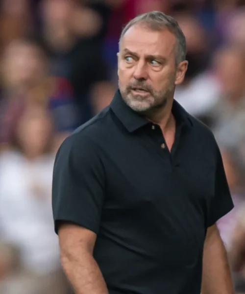 Hansi Flick vuole la stella del Bayern Monaco per sistemare i guai. Foto