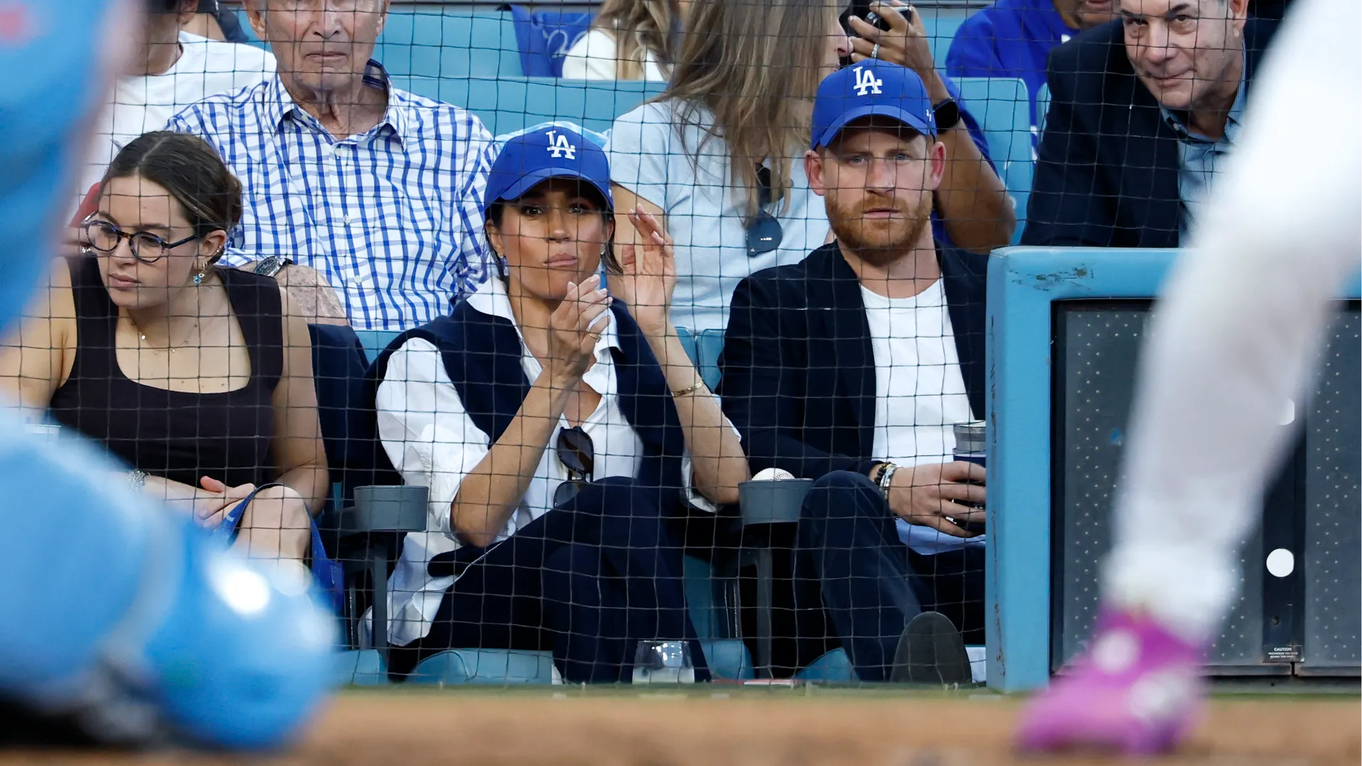 L'attrice e il Principe erano seduti in prima fila a tifare la squadra di casa