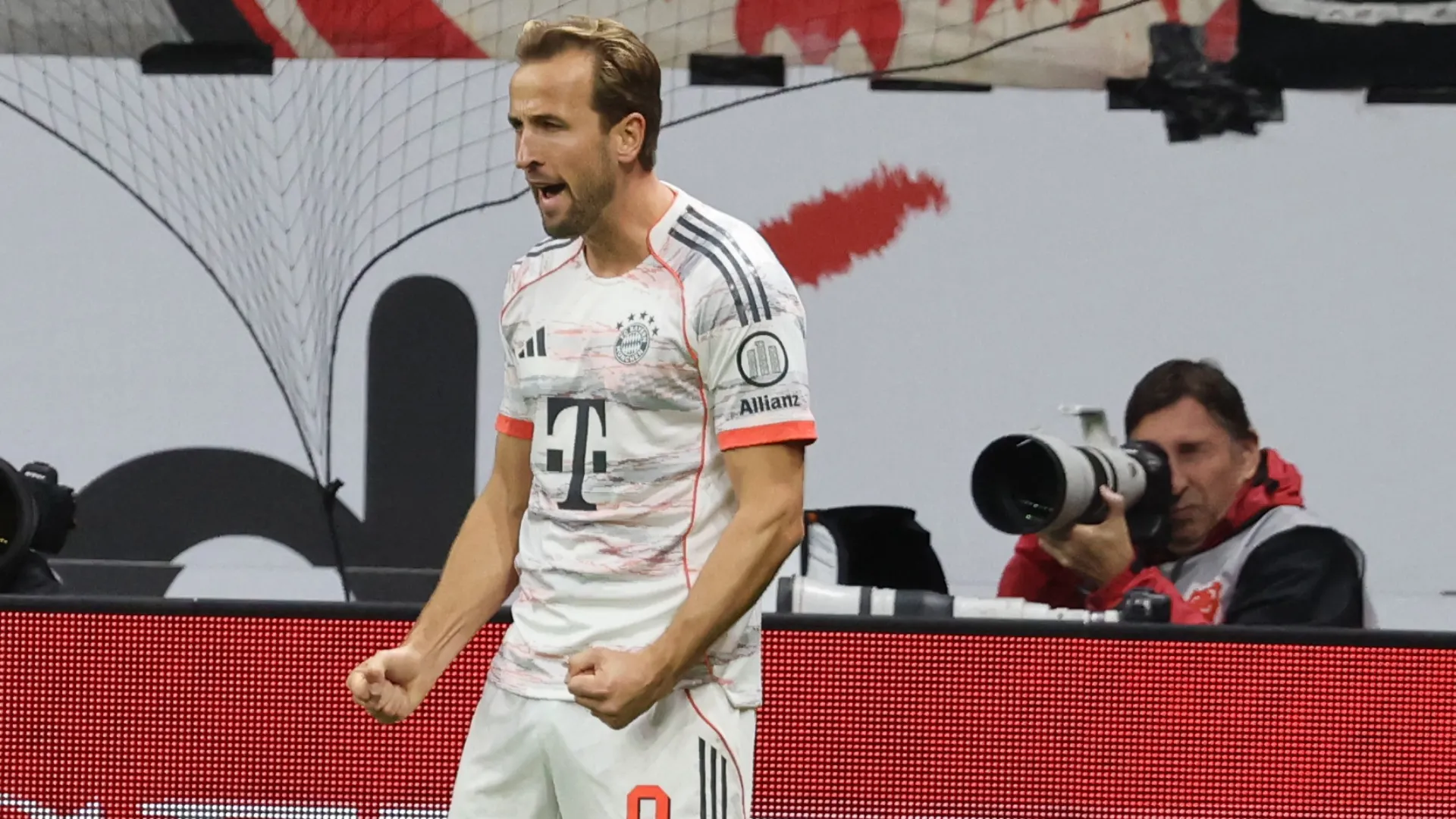 L'inglese ha segnato 108 gol e fornito 29 assist in 113 partite totali.