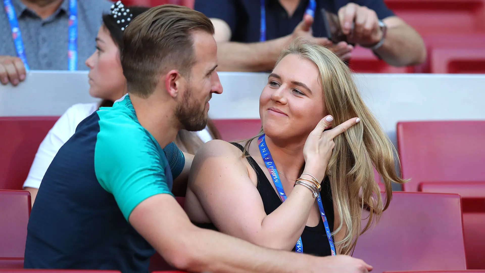 "I bambini vanno a scuola e la adorano. Anche mia moglie si sente molto a suo agio. Ci godiamo davvero ogni secondo"