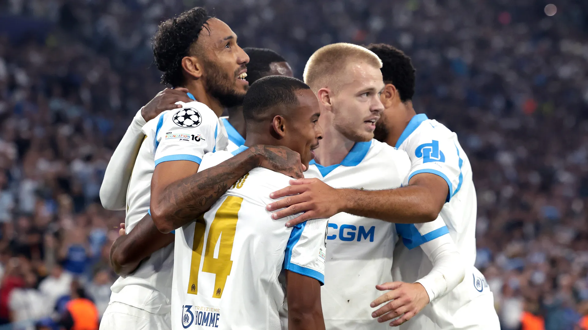 L'Olympique Marsiglia ha battuto l'Ajax con il risultato di 4-0