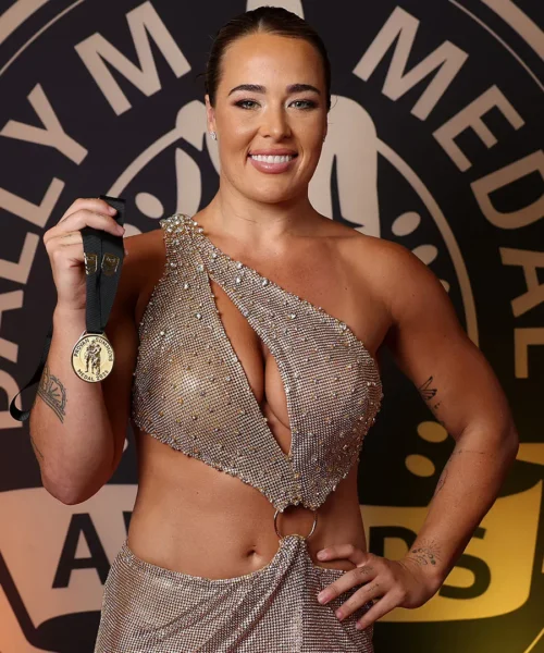 Isabelle Kelly incanta tutti alla cerimonia di premiazione: foto