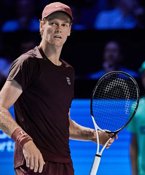 Jannik Sinner manda ko anche Alexander Bublik: è in semifinale a Vienna
