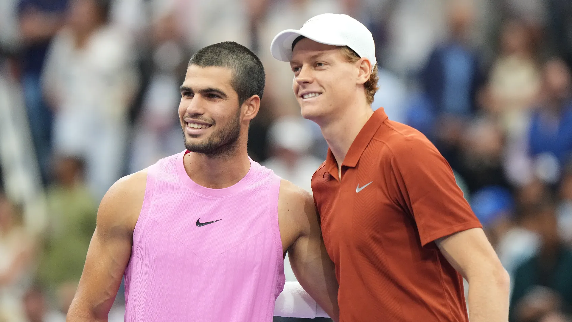 Sinner punta dritto agli Australian Open 2026, dove vuole prendersi la rivincita su Alcaraz
