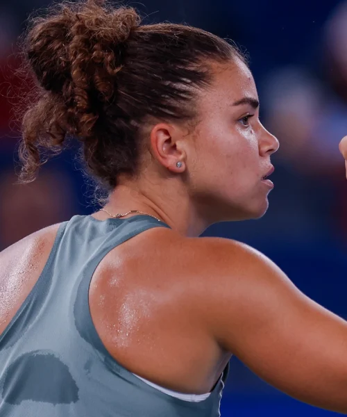 Jasmine Paolini non trema nel momento più difficile: la rimonta vale gli ottavi a Wuhan