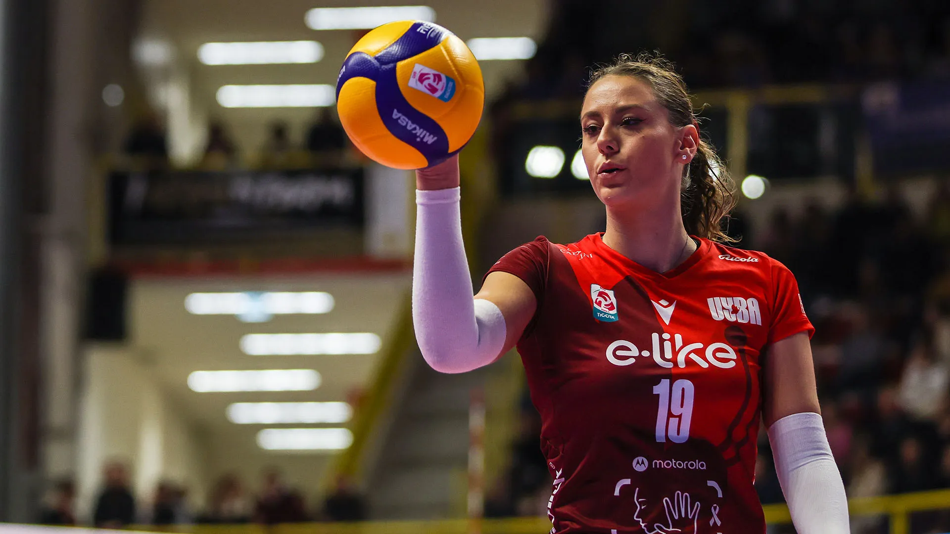 Gravissimo infortunio per la stella dell'UYBA Volley
