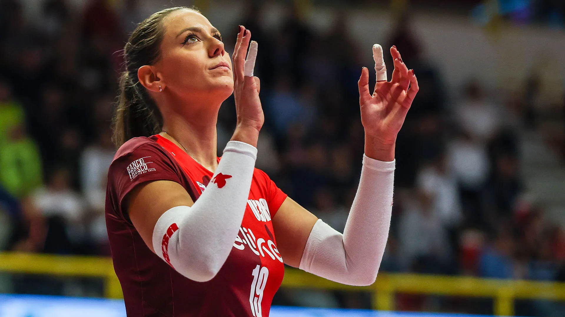 La campionessa ha rimediato la rottura del legamento crociato e lesione di secondo grado del legamento collaterale mediale
