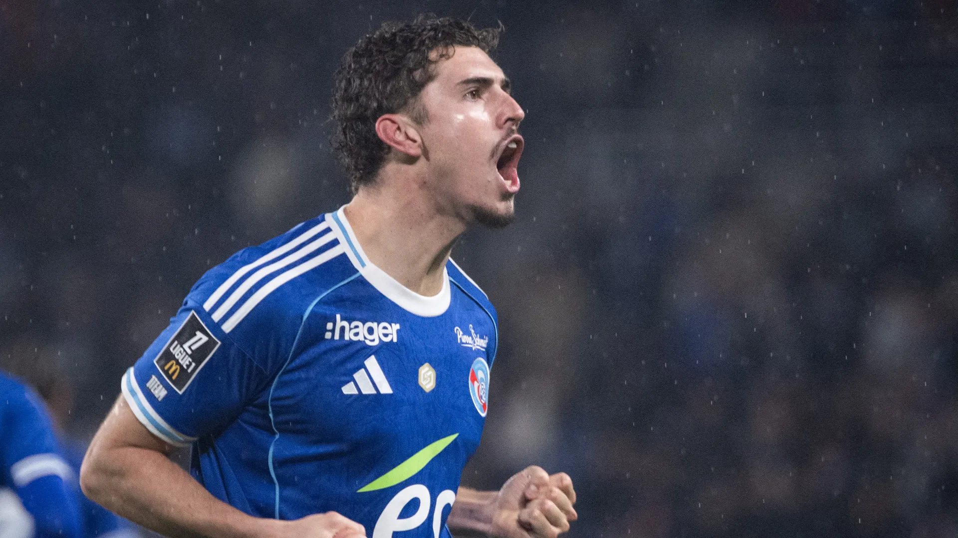 Classe 2003, il centravanti argentino sta brillando in Francia con la maglia dello Strasburgo
