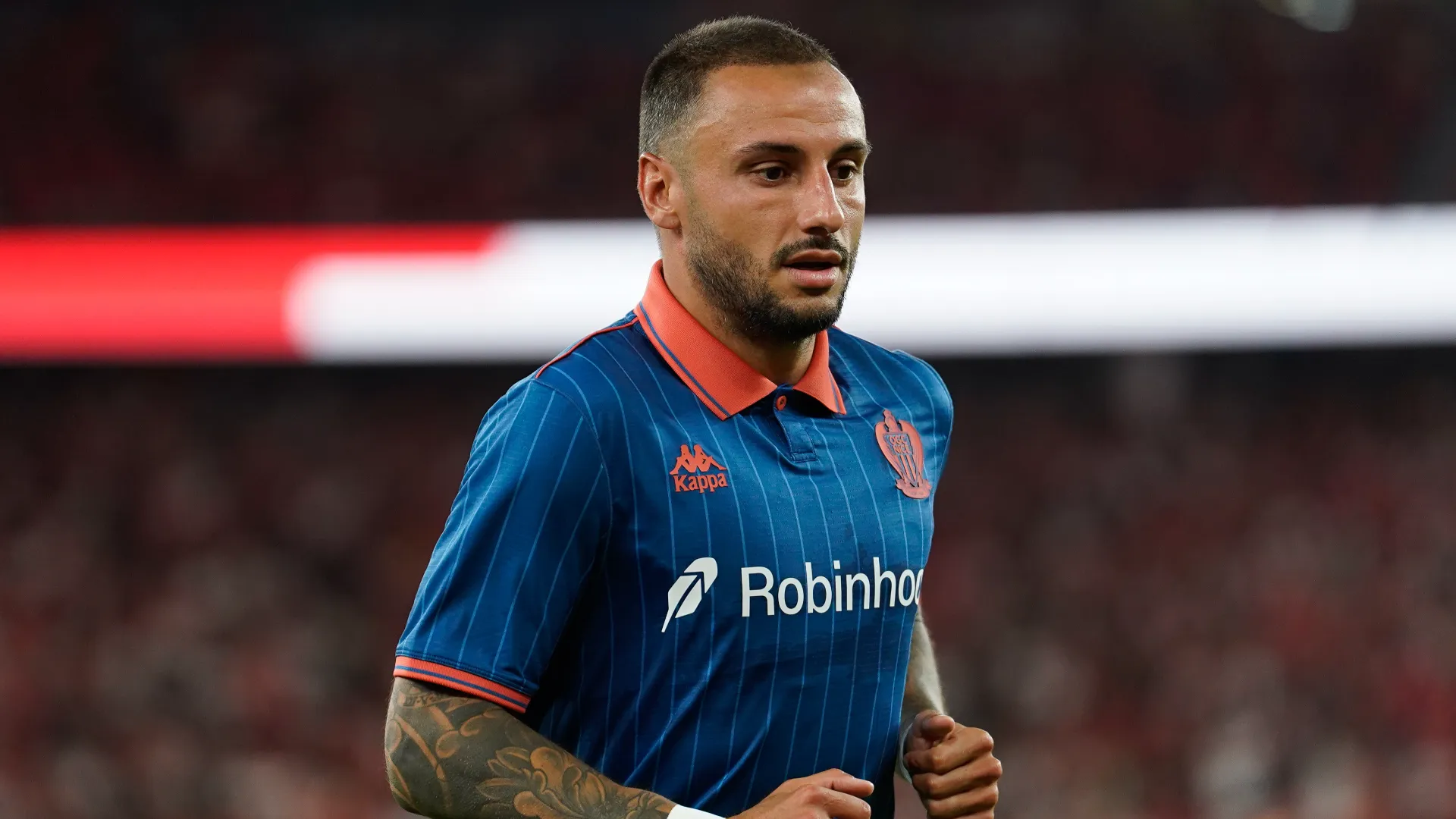 Anche Jonathan Clauss è uno dei profili che il club bianconero ha sul taccuino
