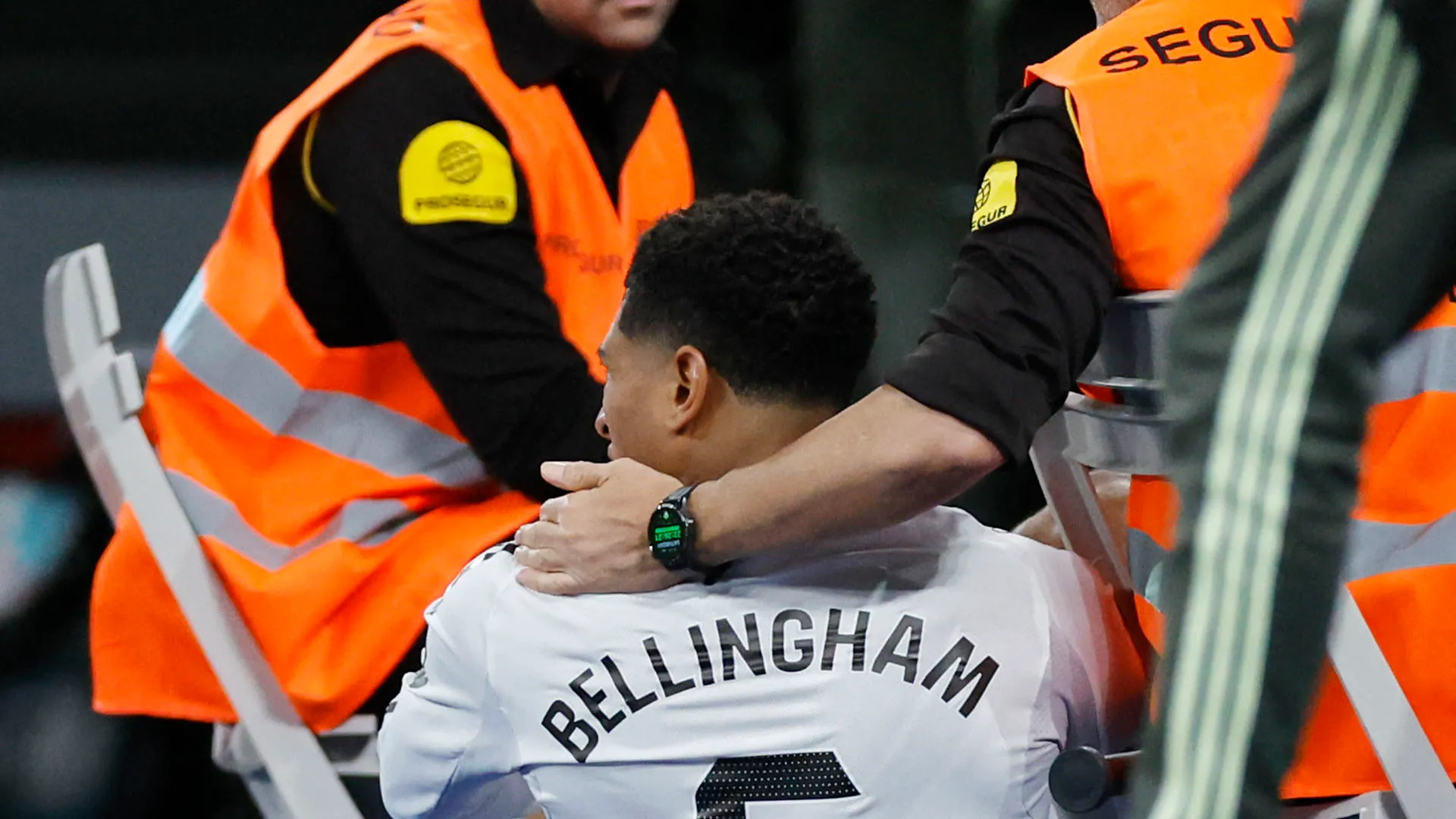 Bellingham ha preso una botta che però è passata subito
