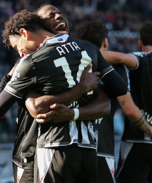 L’Udinese ne fa 3 al Lecce, tra Parma e Como non vince nessuno