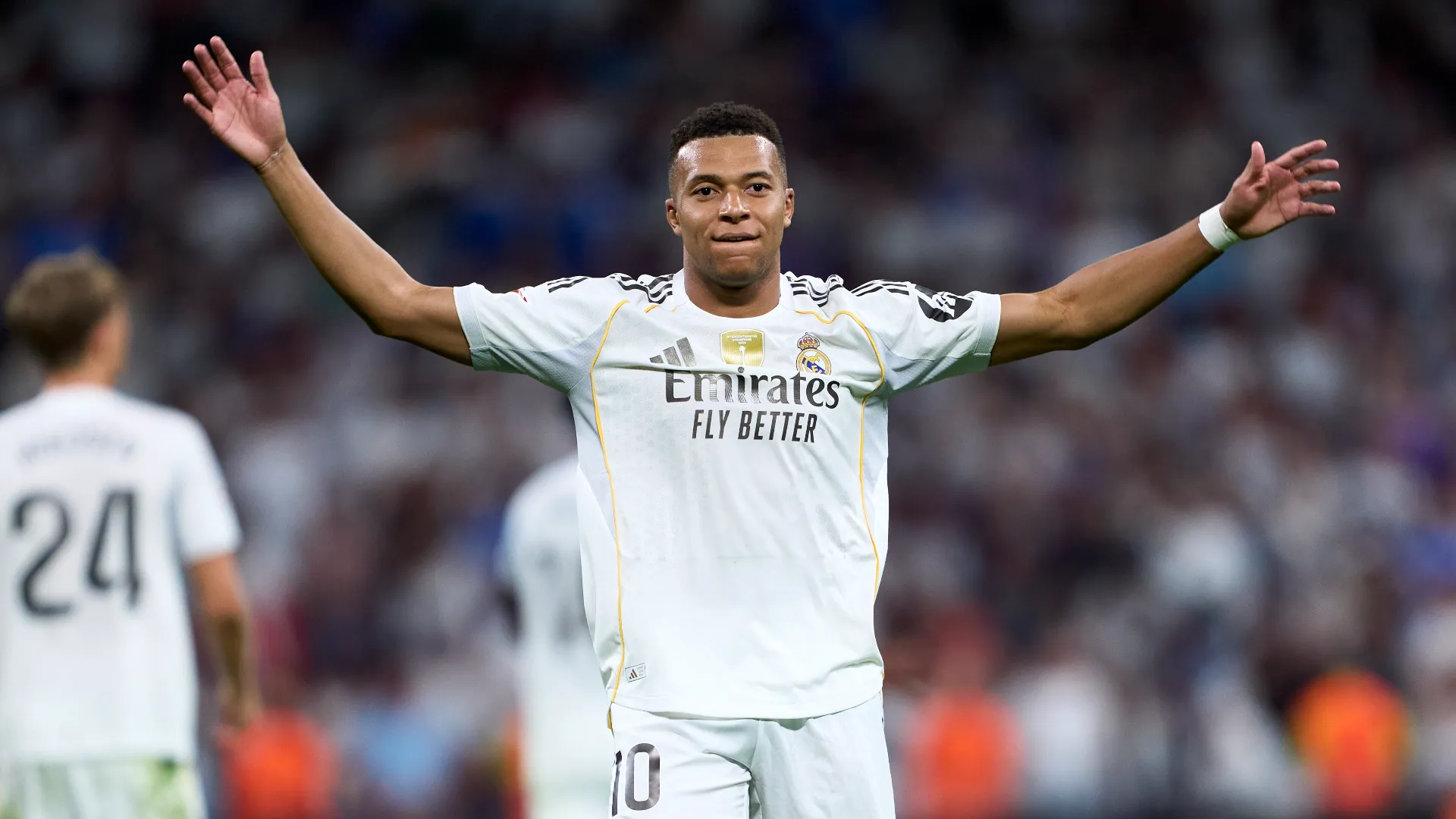 4- Presente anche Kylian Mbappé: guadagna 80,5 milioni di euro
