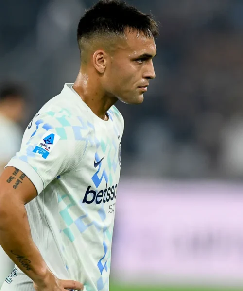 Inter, Chivu preoccupato: Lautaro Martinez non ha perso solo il sorriso