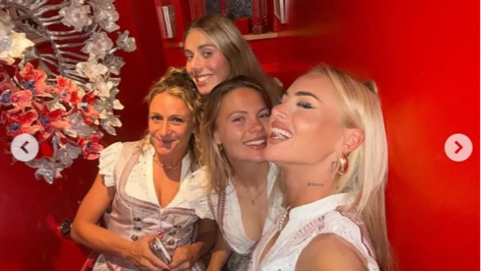 L'attaccante svizzera ha partecipato al celebre evento di Monaco con alcune compagne di squadra