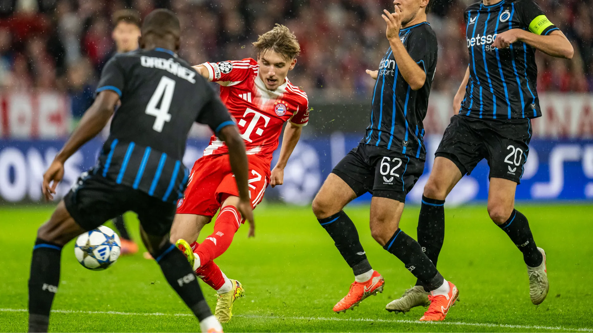 Il giovane rappresenta il futuro del club e Max Eberl lo sa bene
