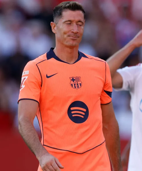 Lewandowski, l’agente è in Italia: da San Siro conferme su Juventus e Milan