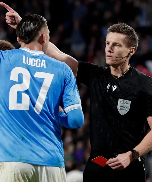 Mercato Genoa, sondaggio con il Napoli per l’attaccante in esubero che piace al Torino