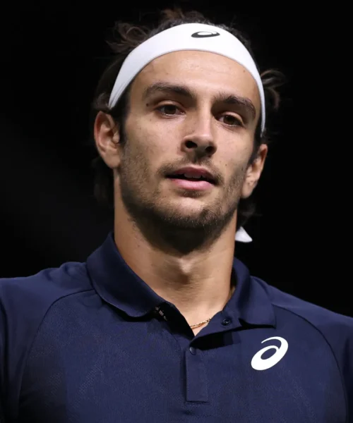 ATP Finals, la mossa di Lorenzo Musetti per respingere l’assalto di Felix Auger-Aliassime