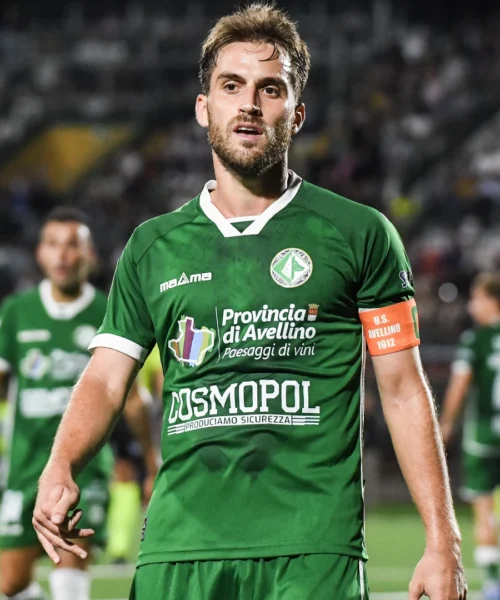 Serie B: fermati Palmiero dell’Avellino e il tecnico della Samp Gregucci, multe per Bari, Juve Stabia e Padova