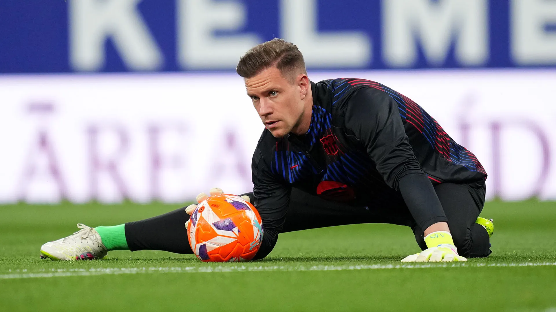 L'esperto portiere non vuole perdere la possibilità di giocare la Coppa del Mondo nel 2026
