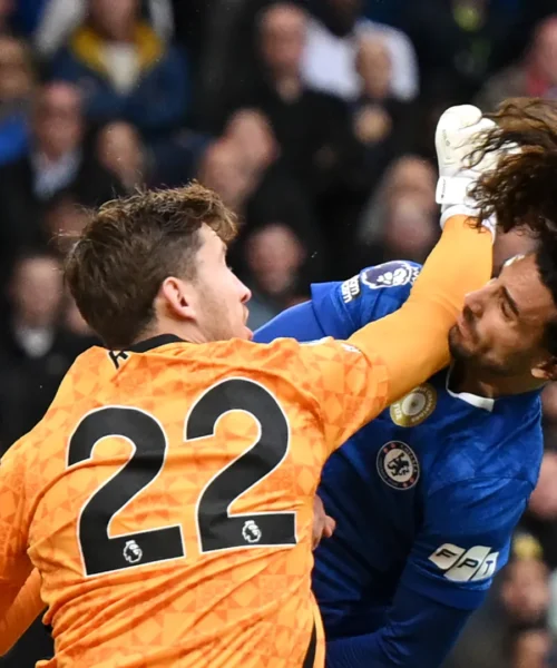 Pugno in faccia a Marc Cucurella: le foto del terribile scontro