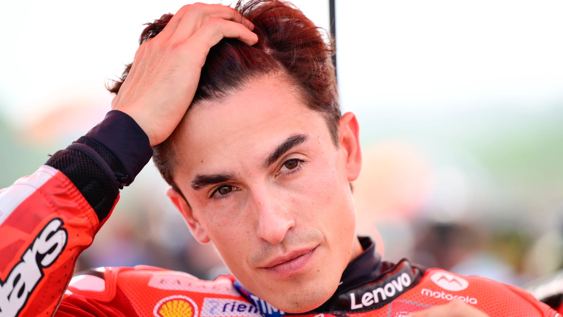MotoGP: a Mandalika incidente al via tra Marc Marquez e Marco Bezzecchi