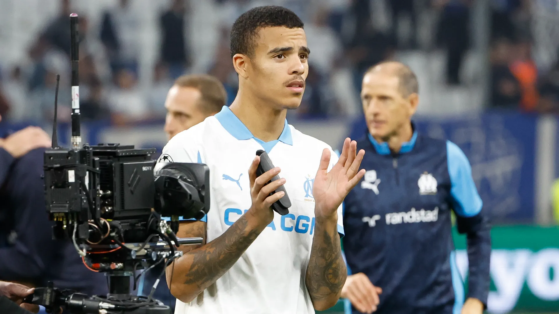 In gol anche Mason Greenwood, che ha segnato al 26'