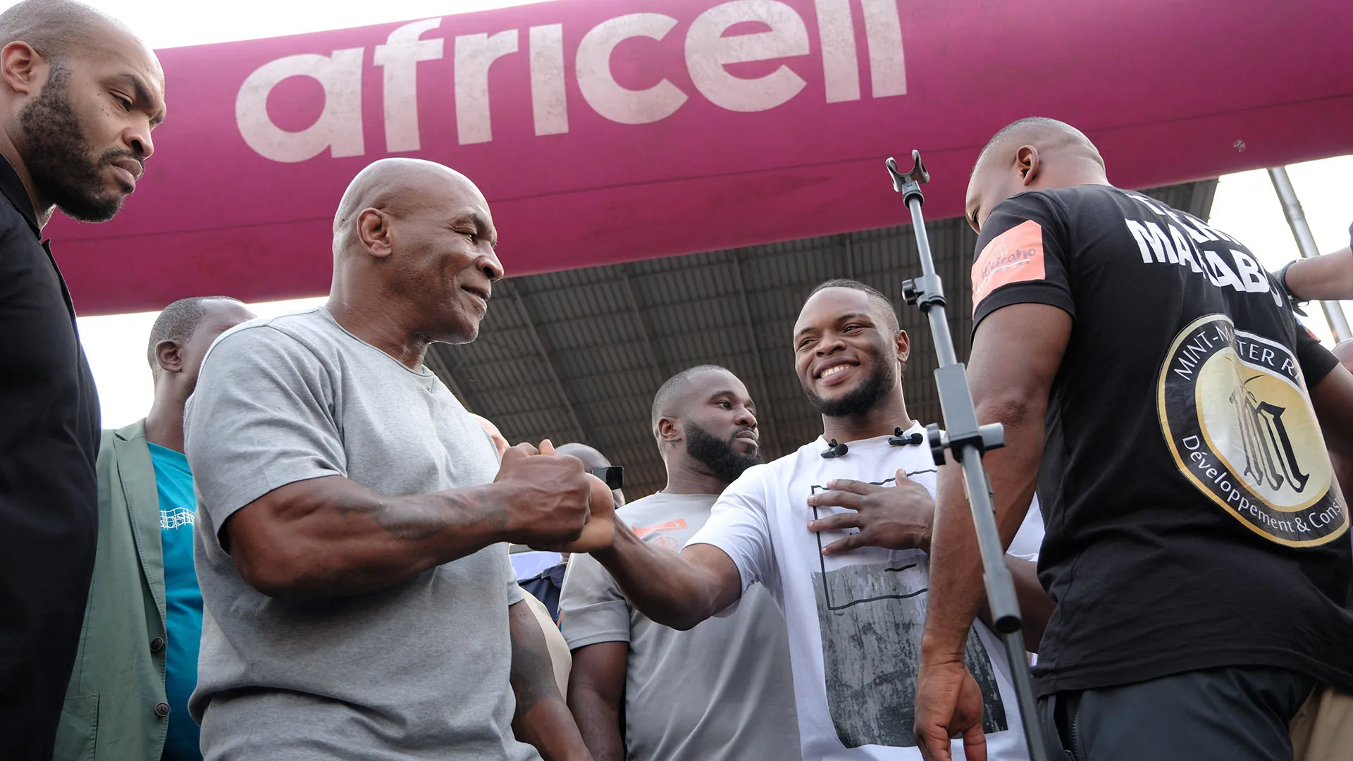 Grande festa a Kinshasa nell'ambito delle celebrazioni del match "Rumble in the Jungle"
