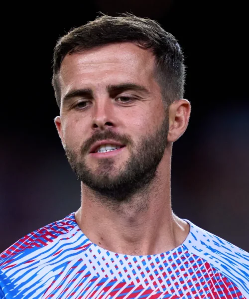 Mercato Genoa: un ostacolo tra i rossoblù e Miralem Pjanic