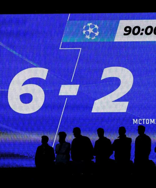 Napoli travolto in Champions League: le foto della disfatta