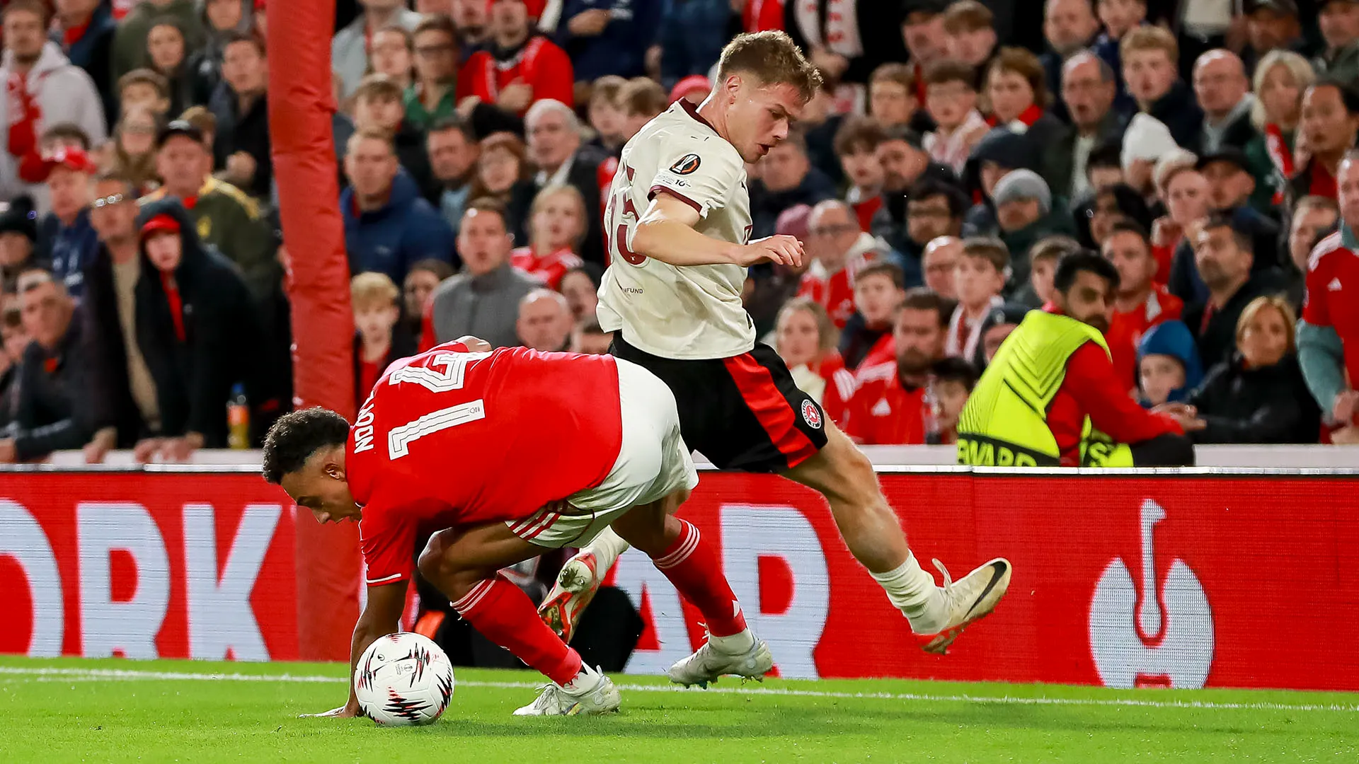 Al triplice fischio sono arrivati tantissimi fischi per il Nottingham Forest