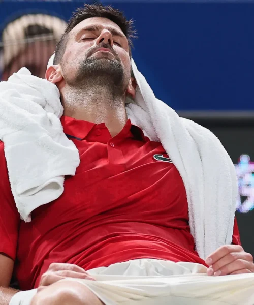 La partita di Djokovic è un’agonia: le foto