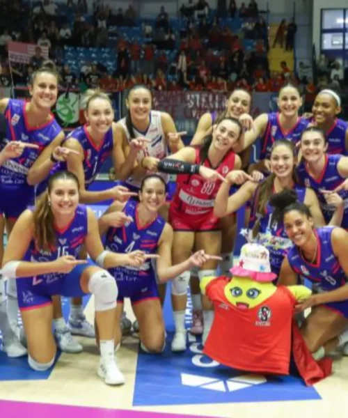 Paola Egonu e compagne fanno festa a Monza, Macerata ko
