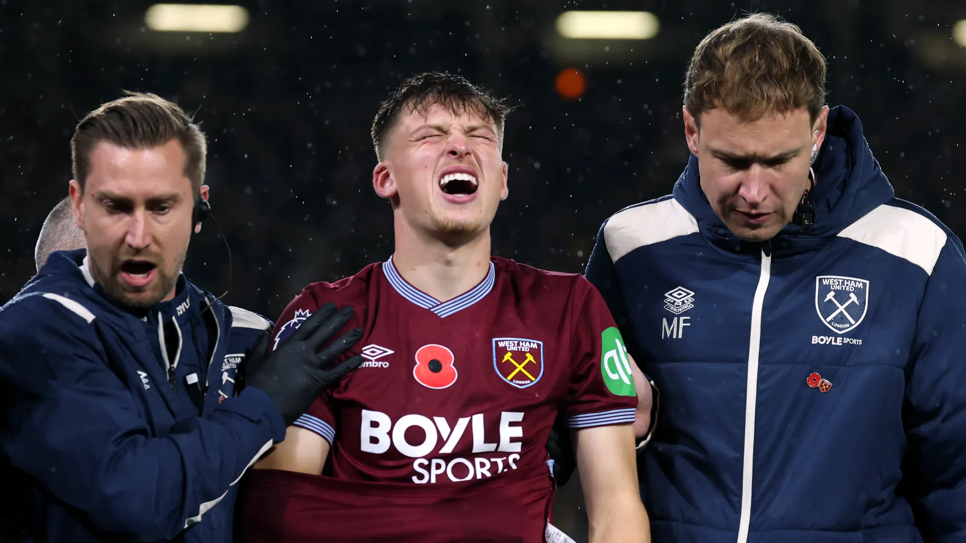 Oliver Scarles si è fatto male durante la sfida tra Leeds e West Ham
