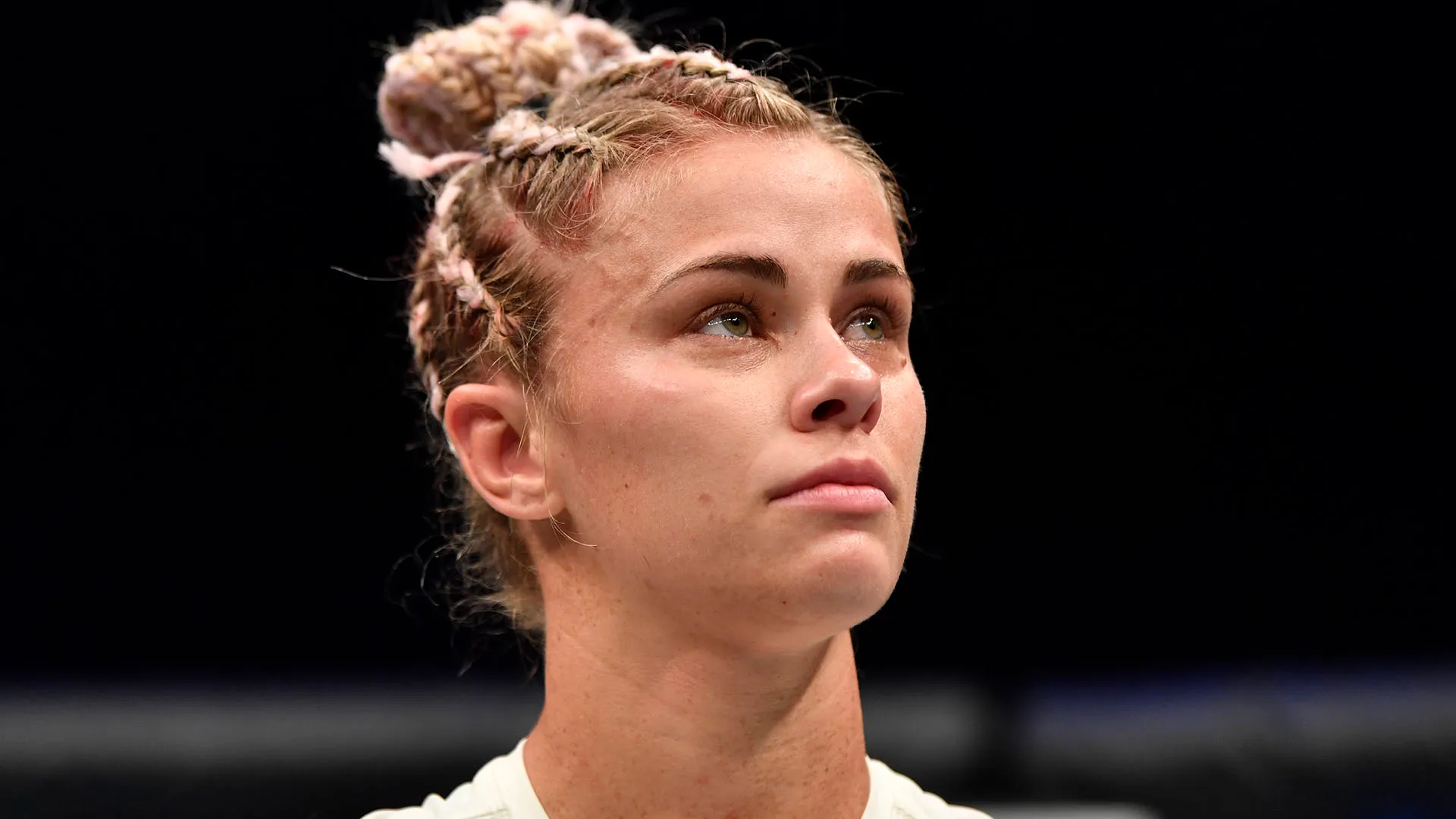 Paige è sposata dal 2018 con un altro lottatore, Austin Vanderford