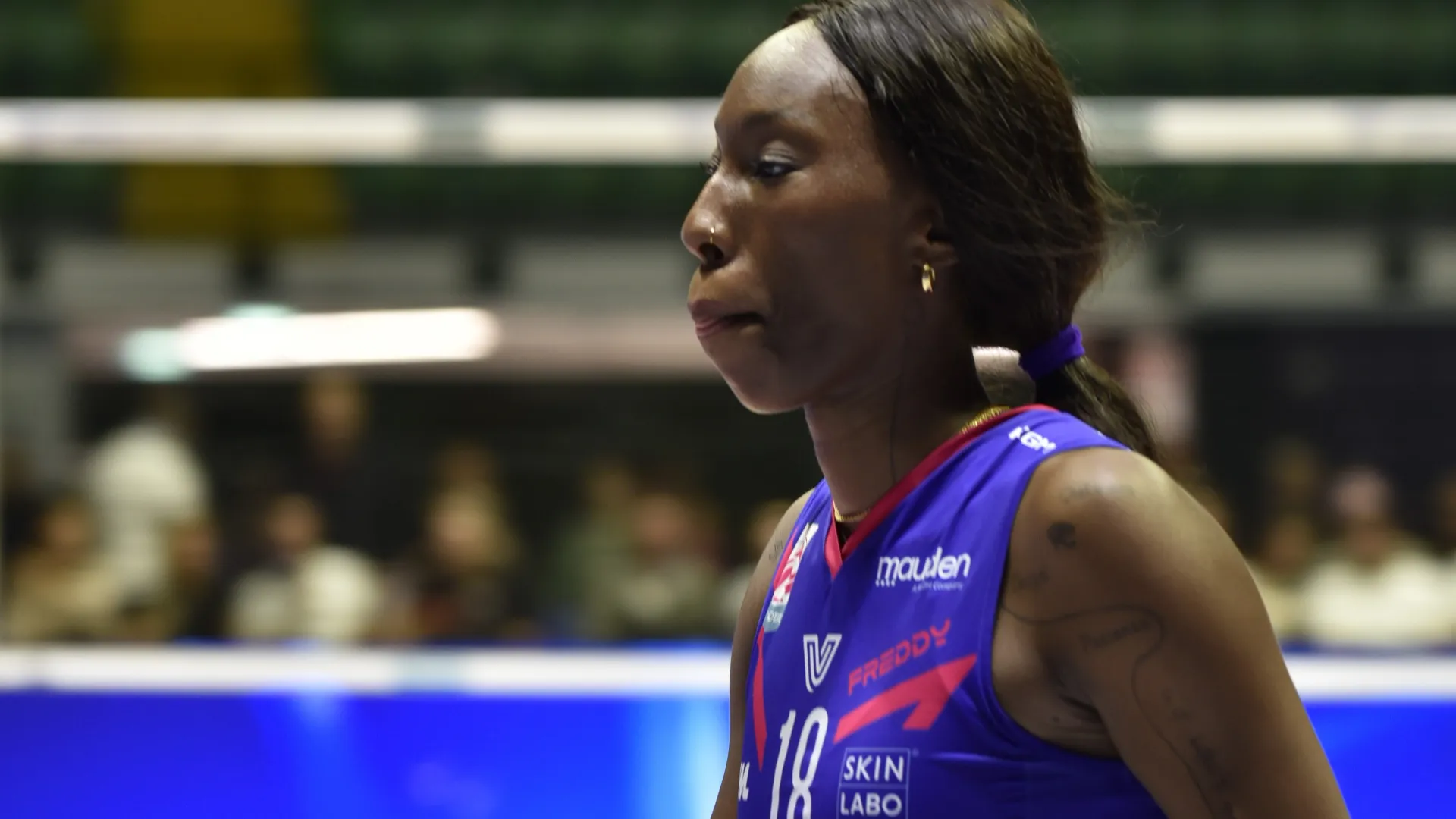 La fuoriclasse ha ricevuto in cambio il gagliardetto del Comune e la medaglia allo sport.